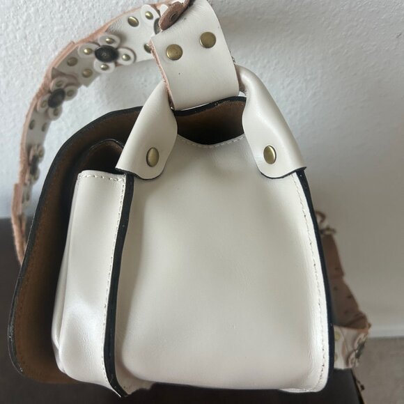 Patricia Nash Armerina Guitar Strap Leather Crossbody LATTE nwt READ !!!!! - Picture 7 of 16